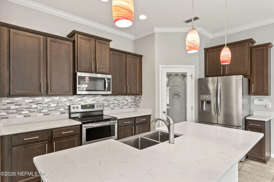 Photo of 84 MIDWAY PARK Drive