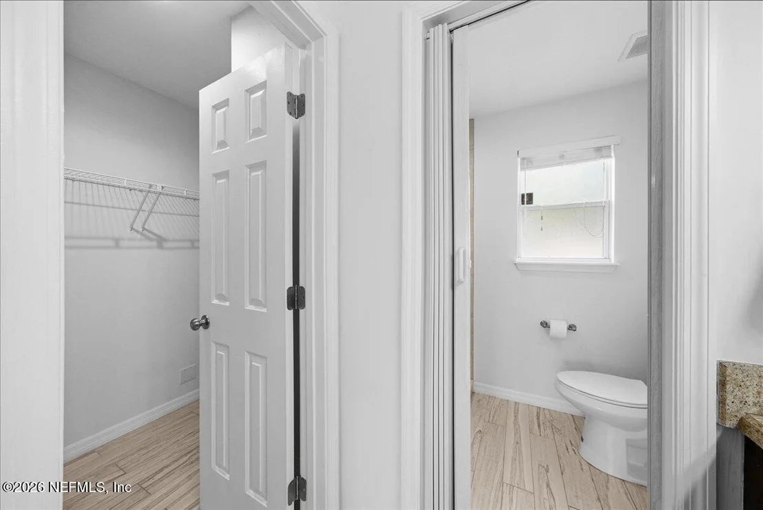 Photo of 425 3RD Street W