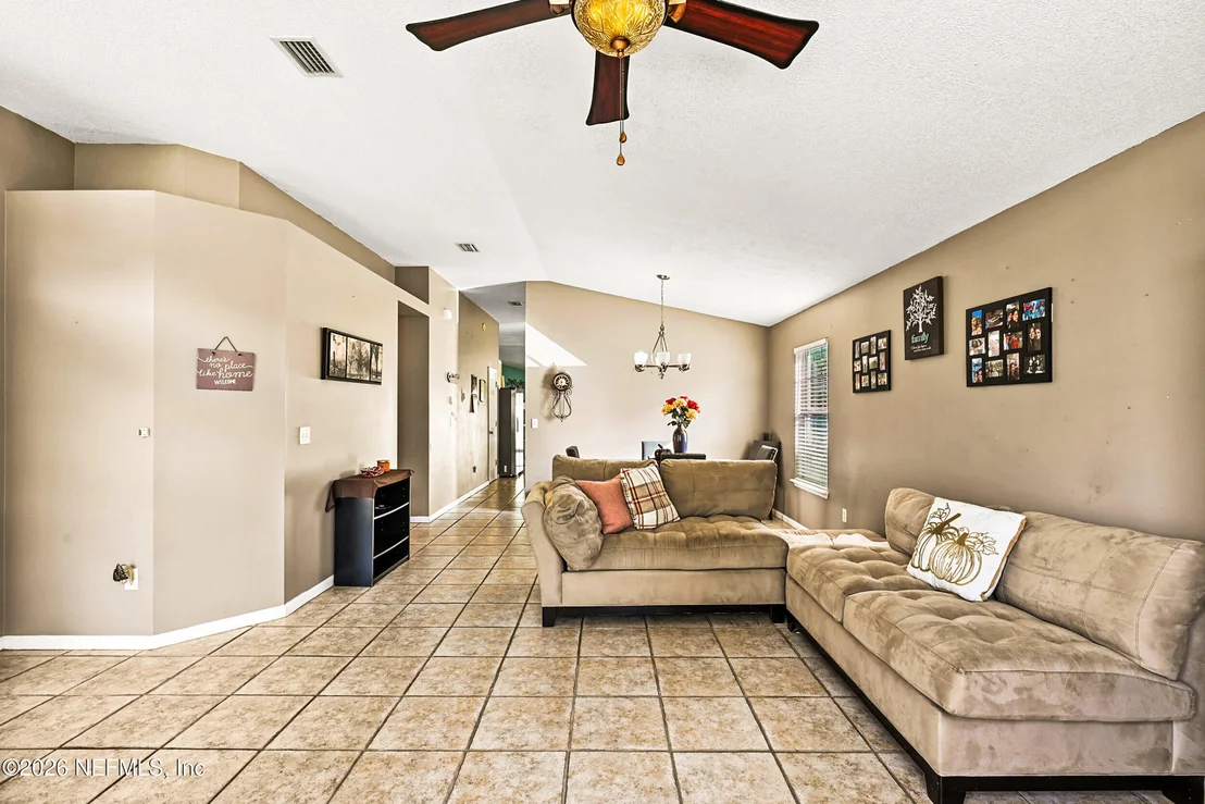 Photo of 1516 GREENWAY Place