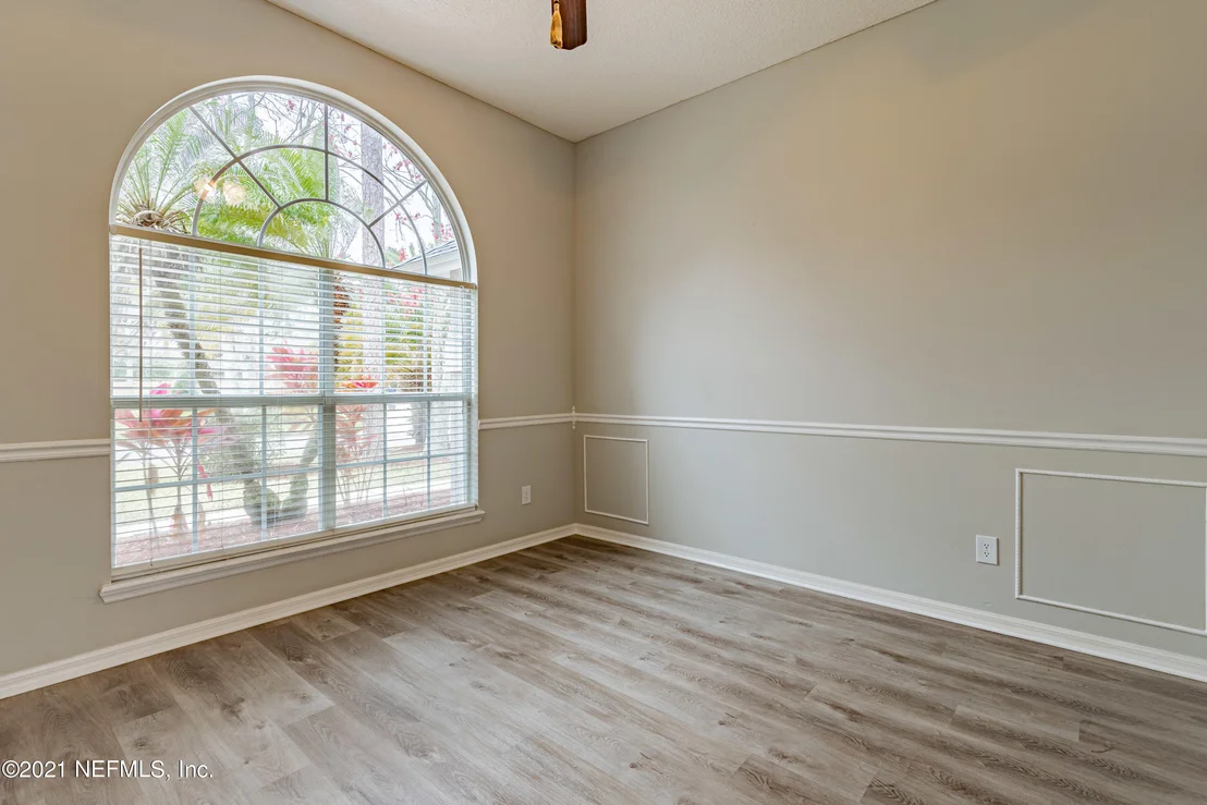 Photo of 1491 SILVER BELL Lane