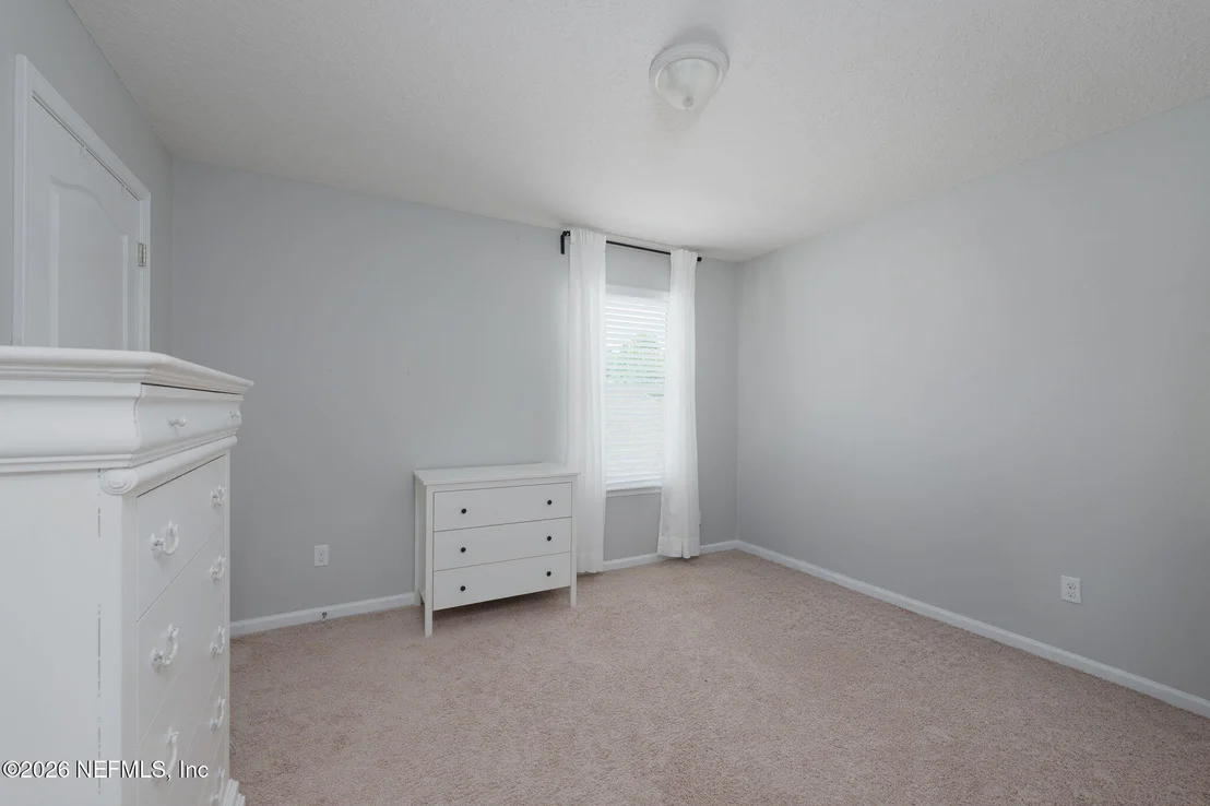 Photo of 389 SHETLAND Drive