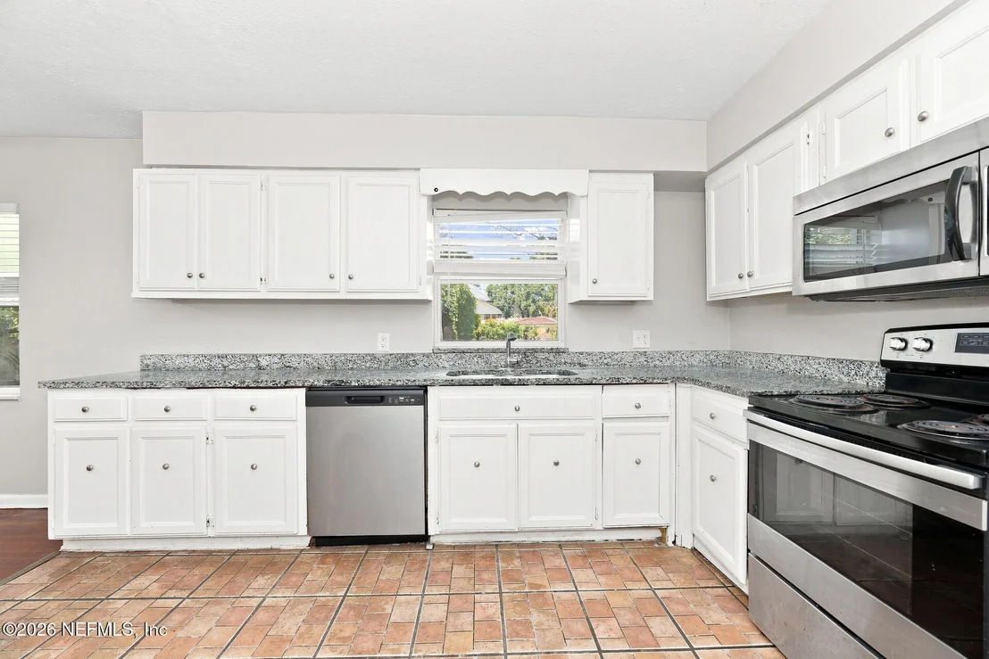 Photo of 6015 CAPRICE Drive