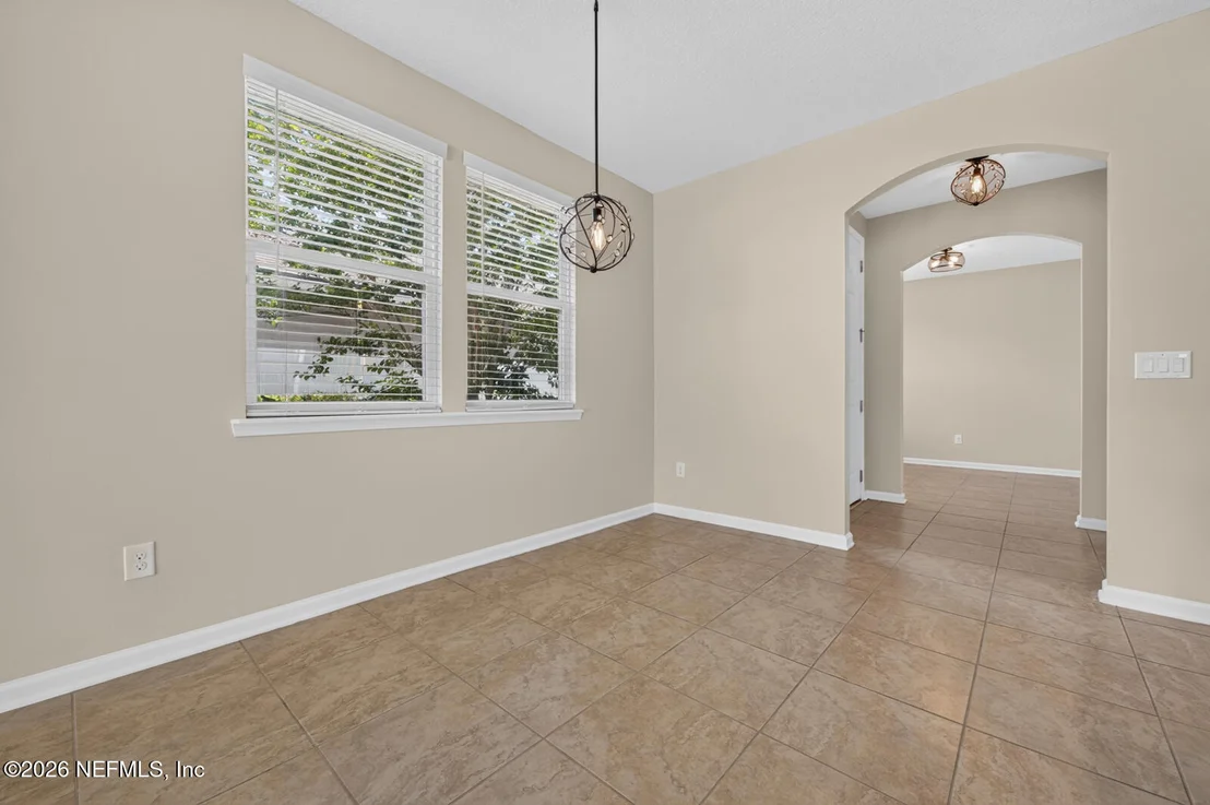 Photo of 84 MONROE Avenue