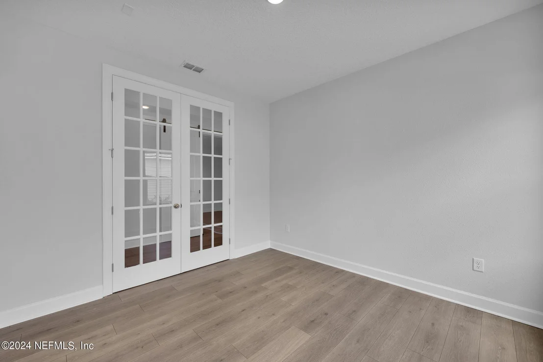 Photo of 614 BACK CREEK Drive