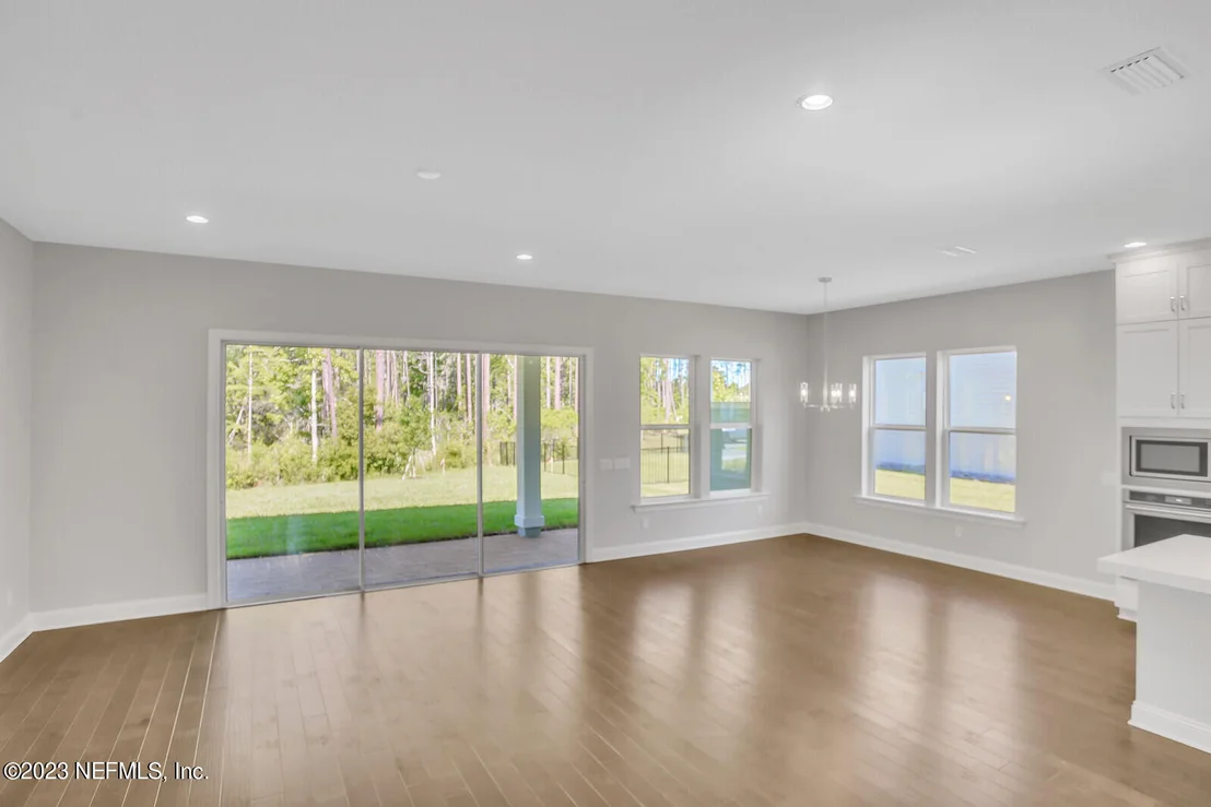 Photo of 557 PINE HAVEN Drive