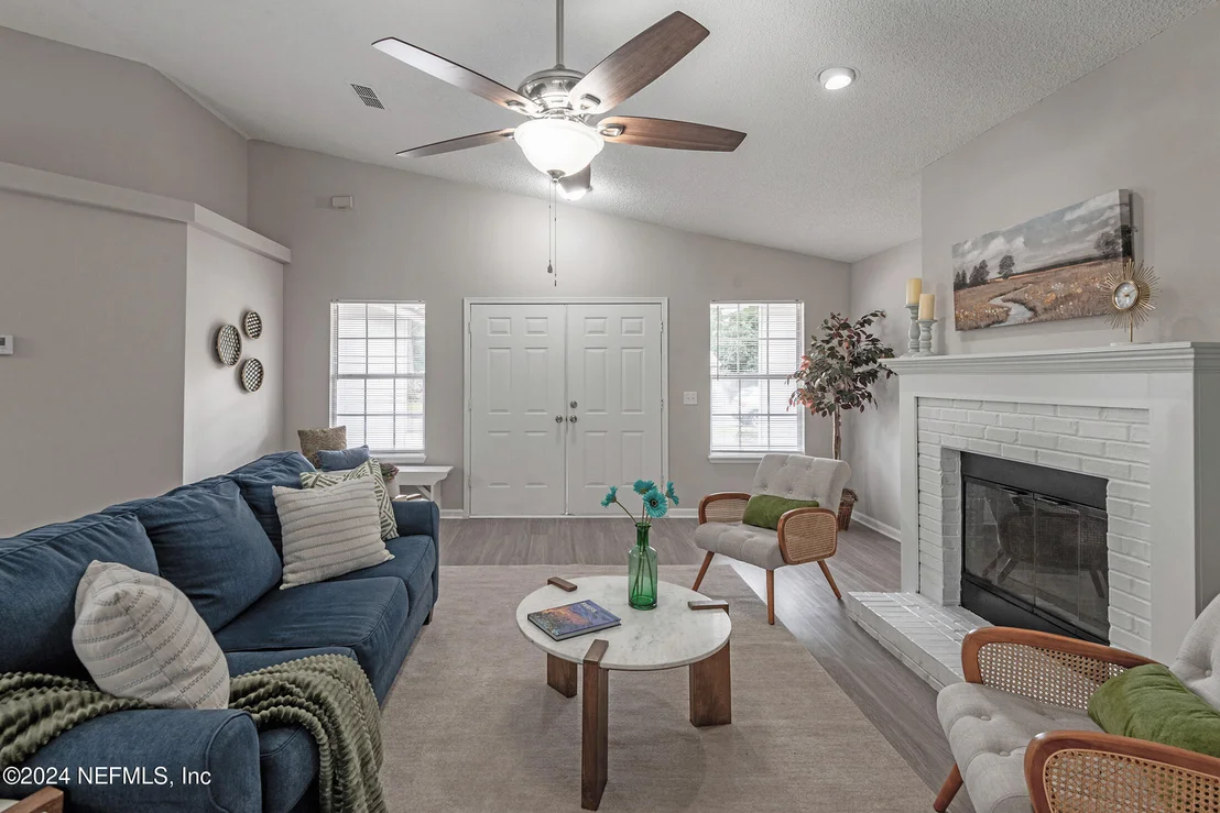 Photo of 572 JAMES WILSON Circle
