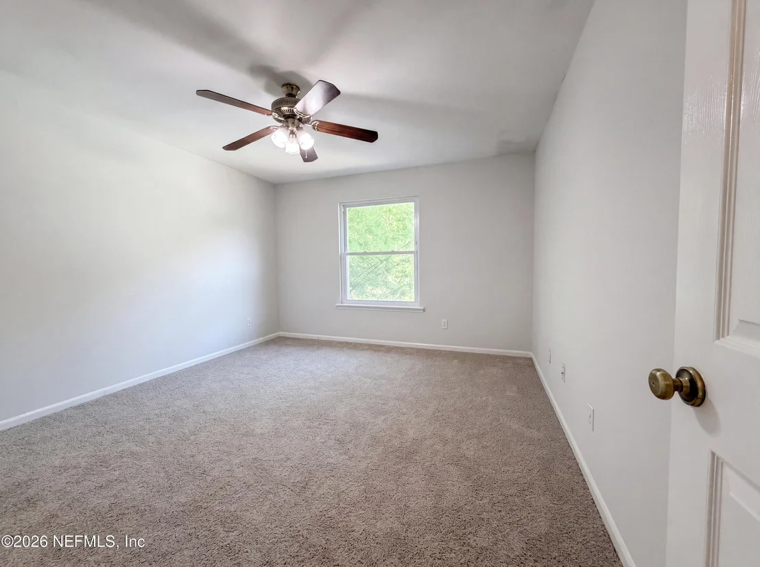 Photo of 550 REMINGTON FOREST Drive