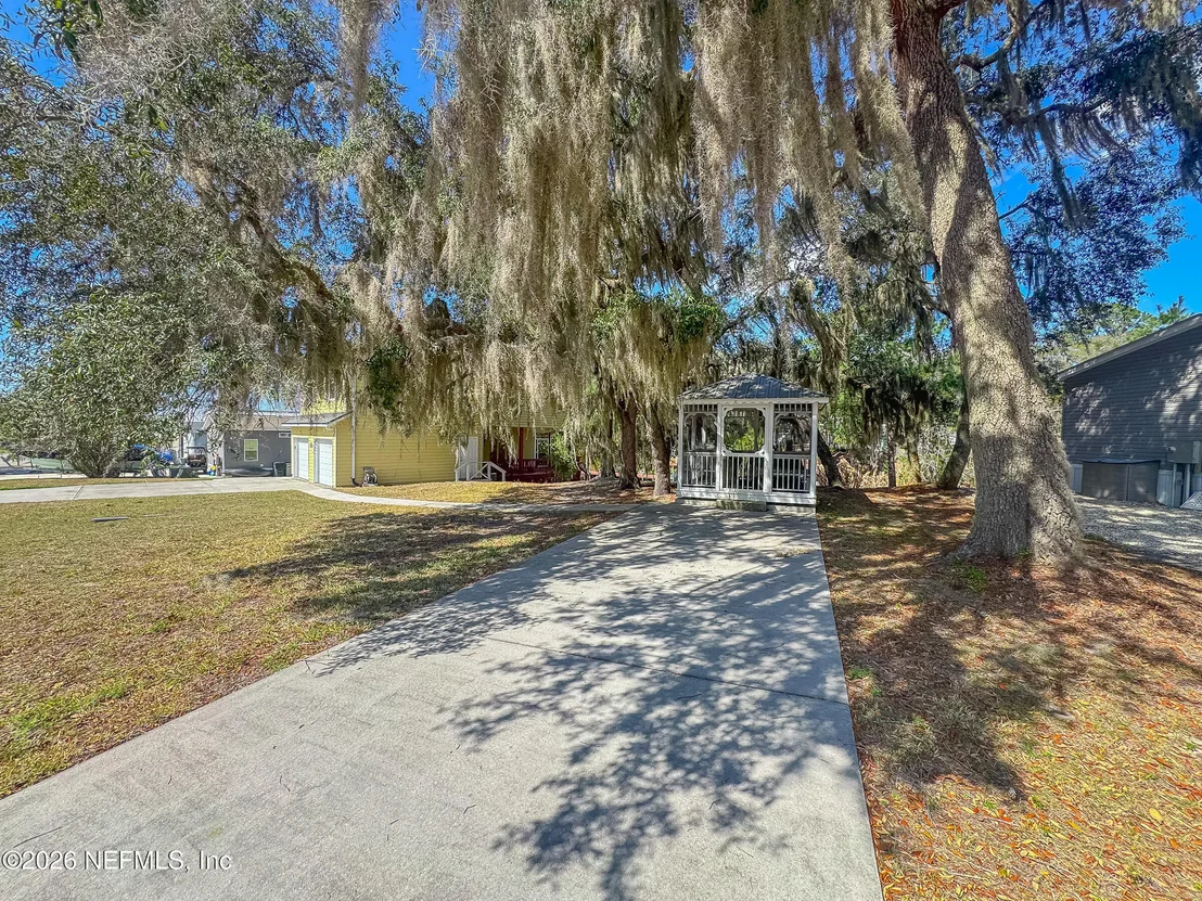 Photo of 295 MAXWELL Drive