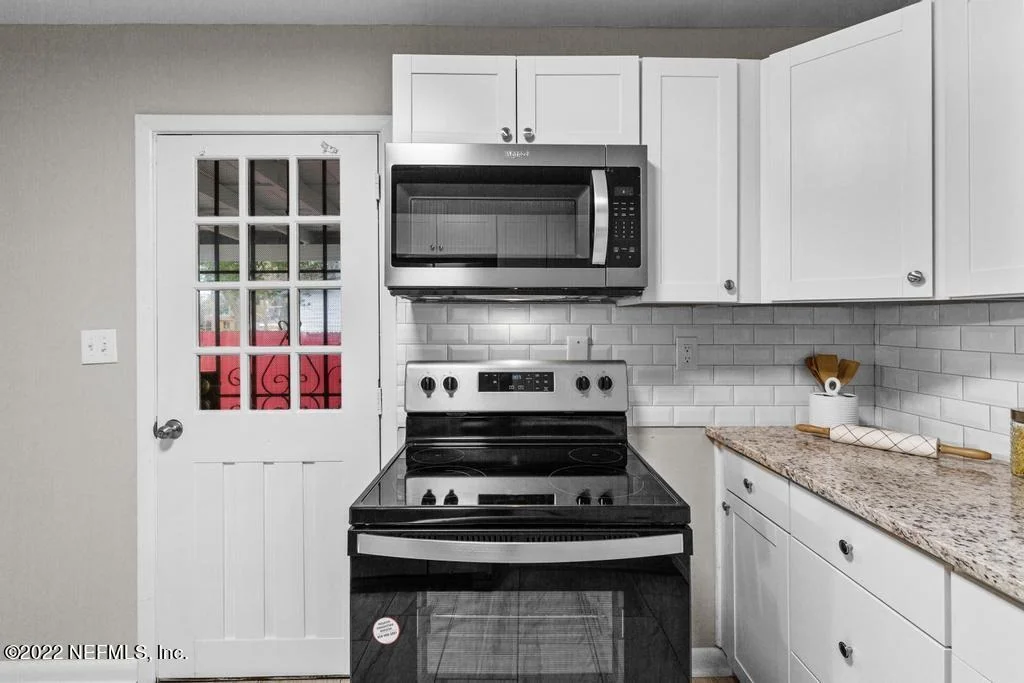 Photo of 10328 PINEHURST Drive