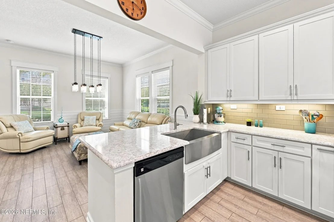 Photo of 69 FREMONT Avenue