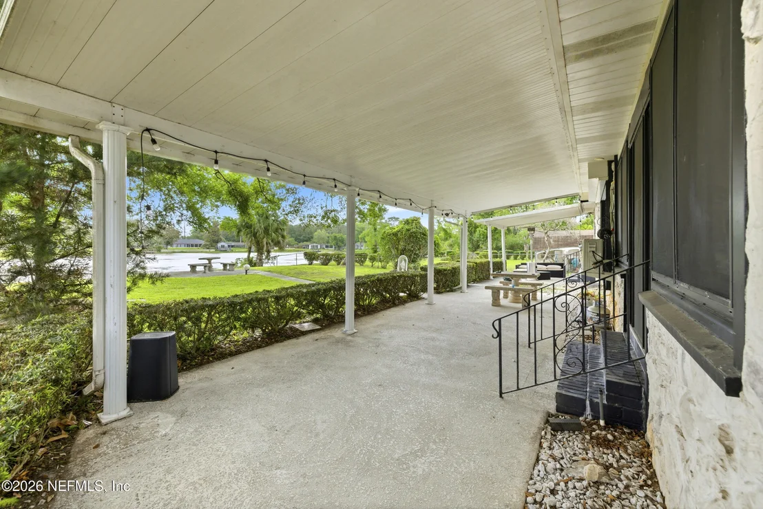 Photo of 7484 SPINOLA Road