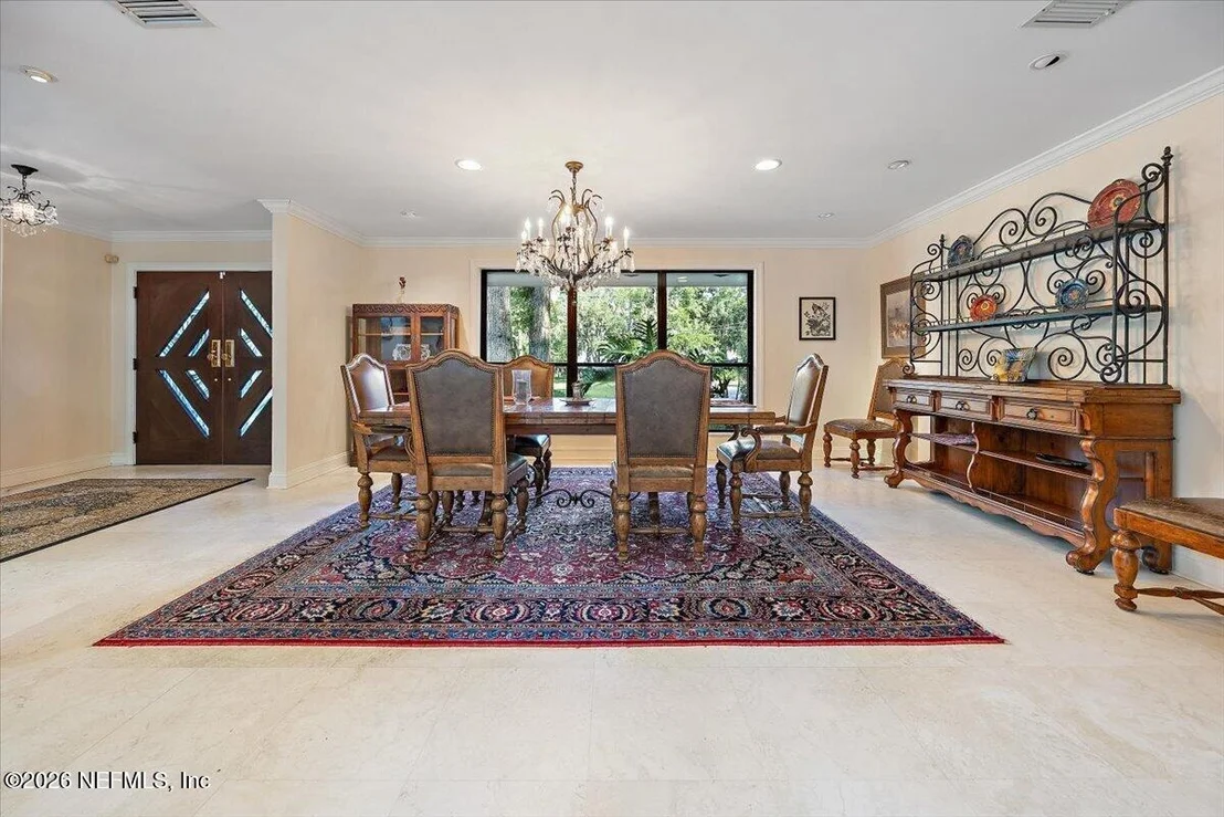 Photo of 3008 FOREST Circle