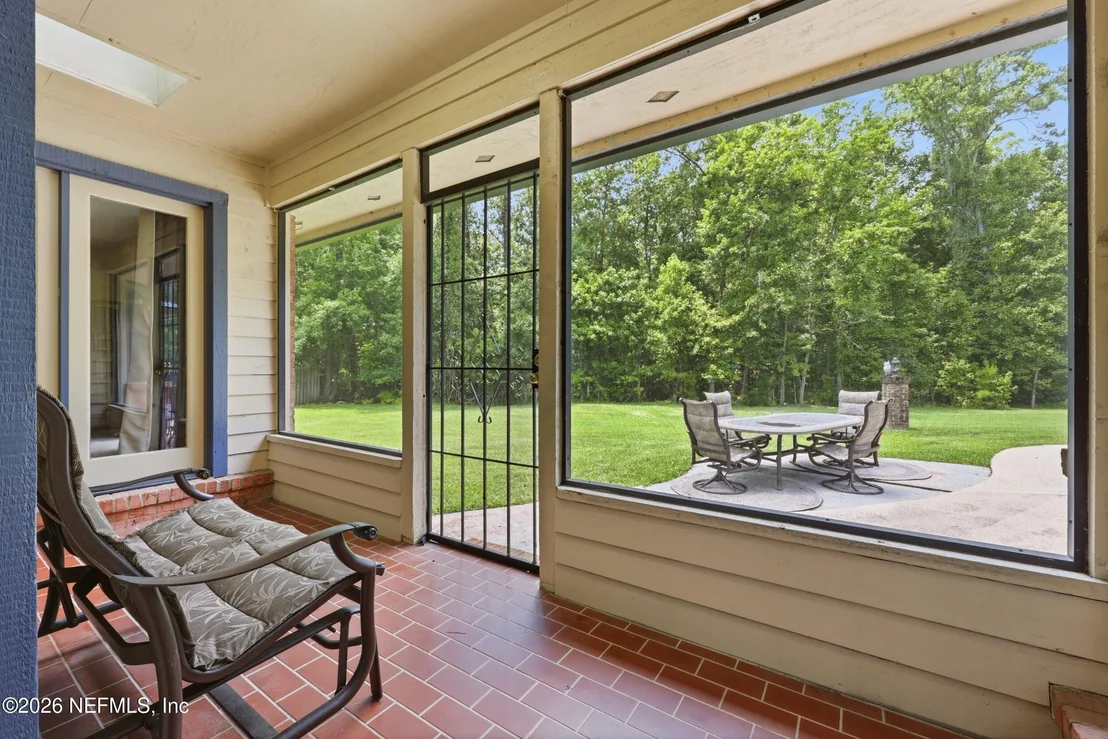 Photo of 668 FINGAL Drive