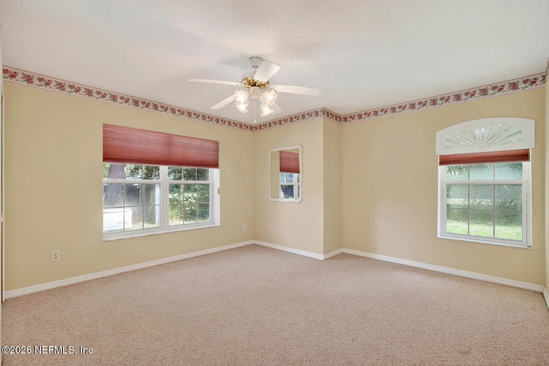 Photo of 3400 KINGS Road S