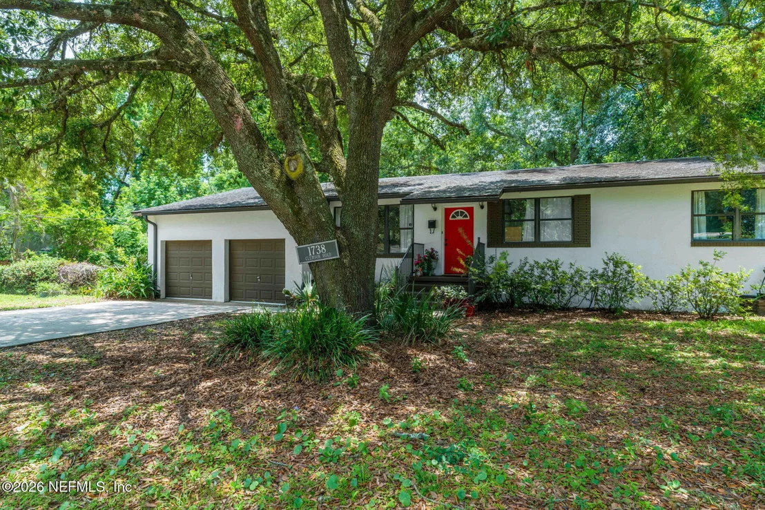 Photo of 1738 CLEMSON Road