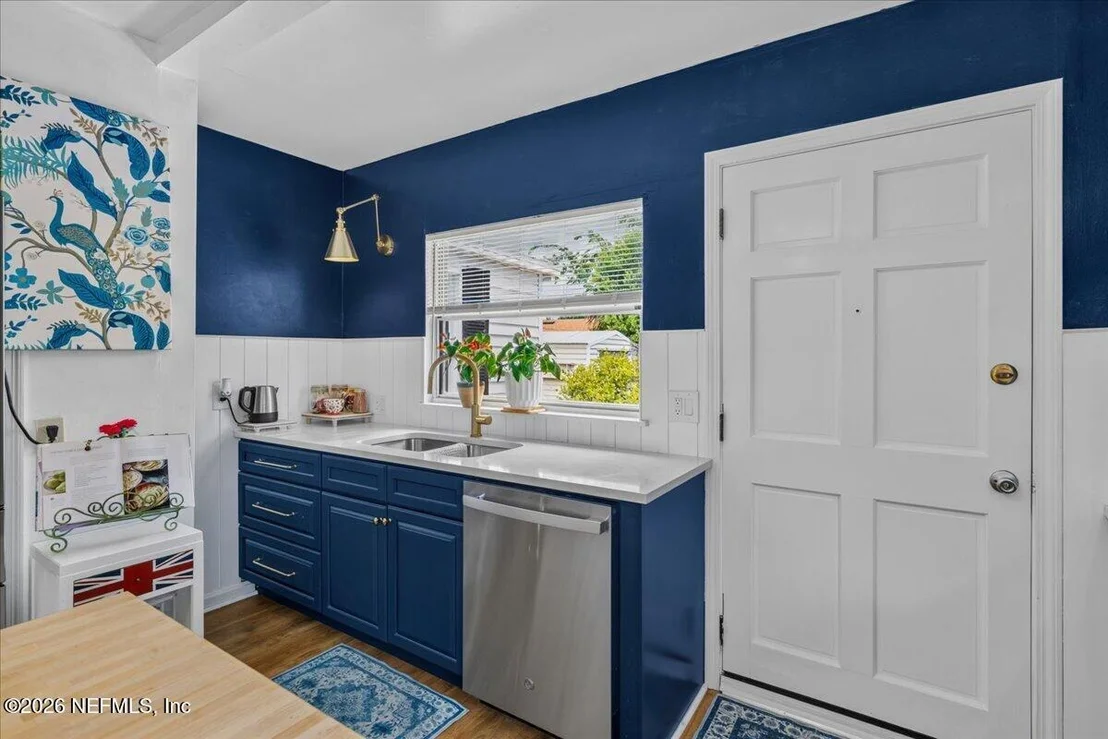 Photo of 4511 CAMBRIDGE Road