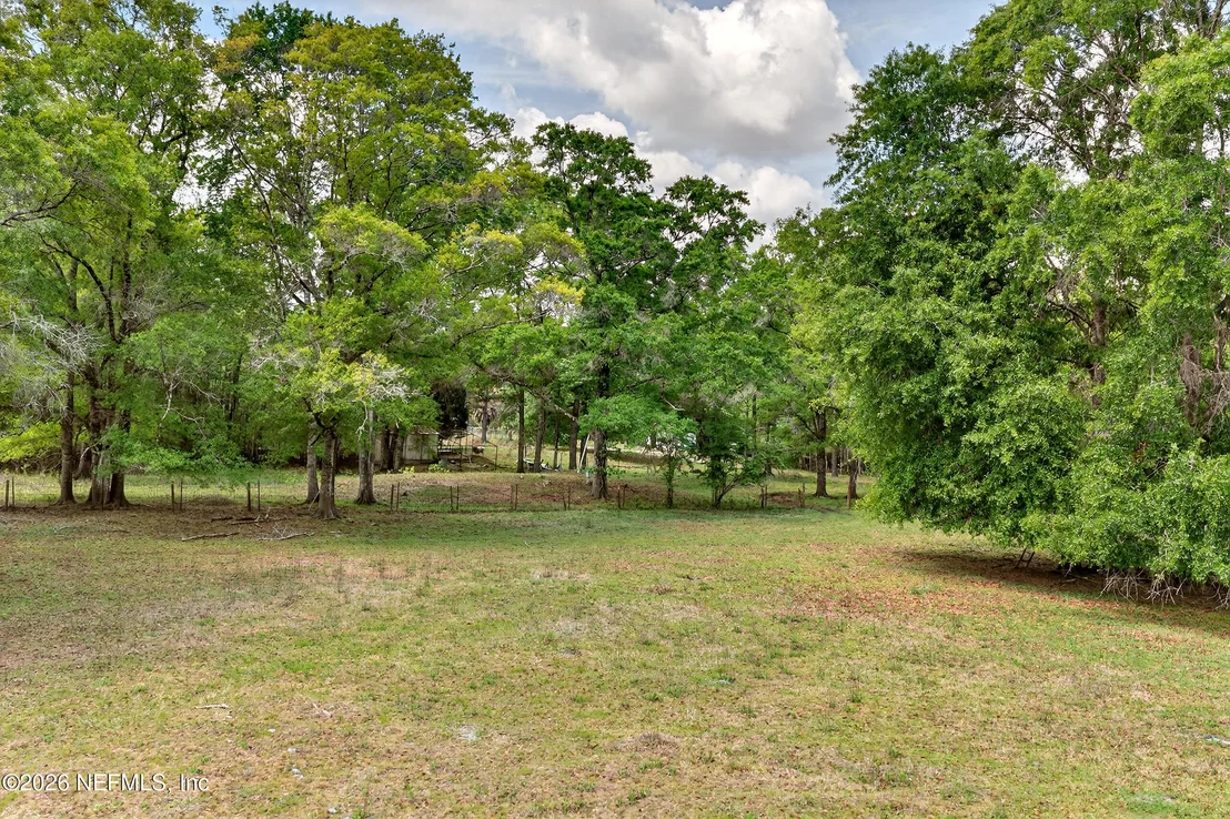 Photo of 43122 PINERIDGE Drive