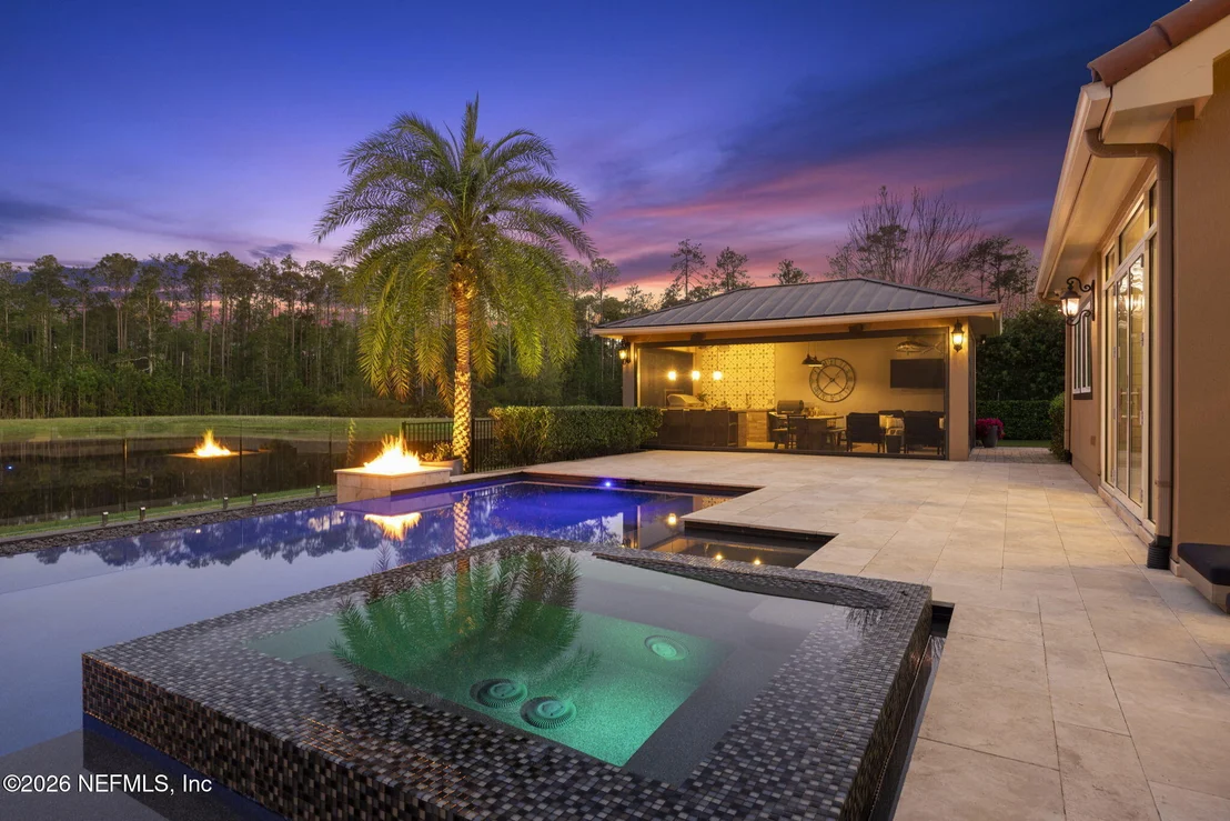 Photo of 449 DEER VALLEY Drive