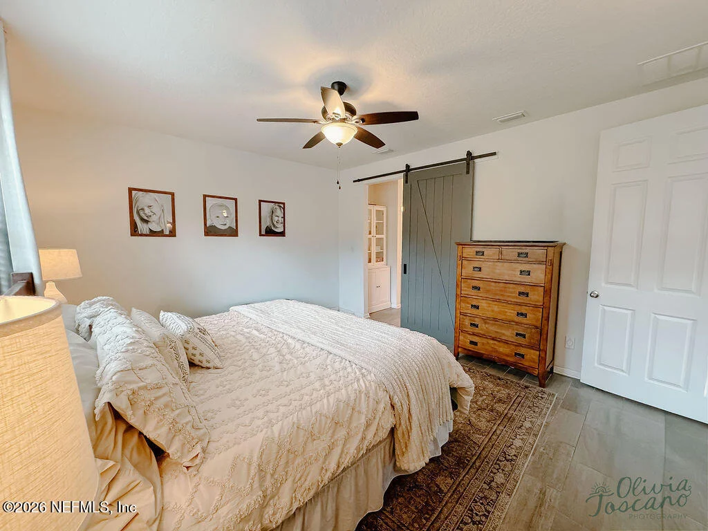 Photo of 1078 PERSIMMON Drive