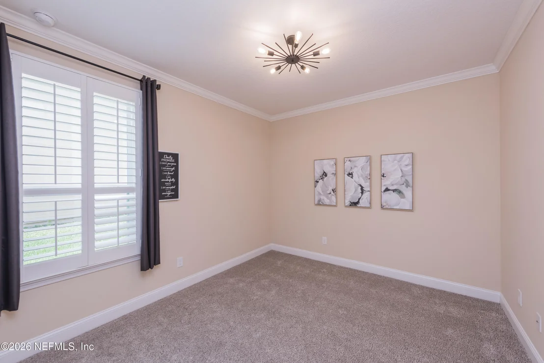 Photo of 664 DRYSDALE Drive