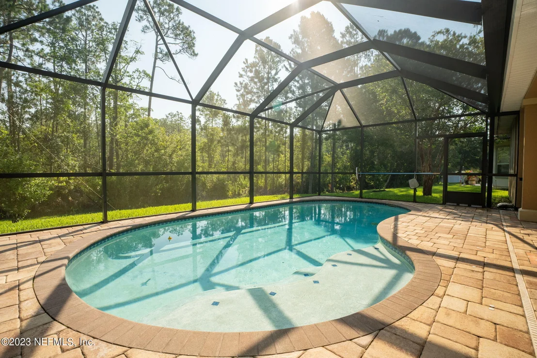 Photo of 548 SADDLESTONE Drive