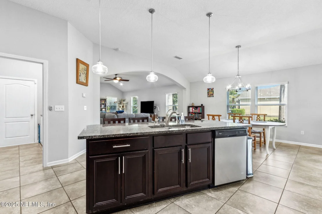 Photo of 16205 TISONS BLUFF Road