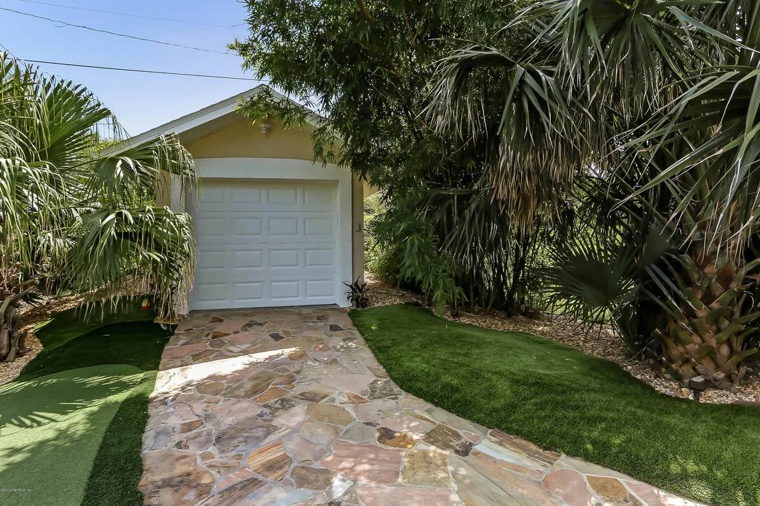 Photo of 3861 COASTAL Highway
