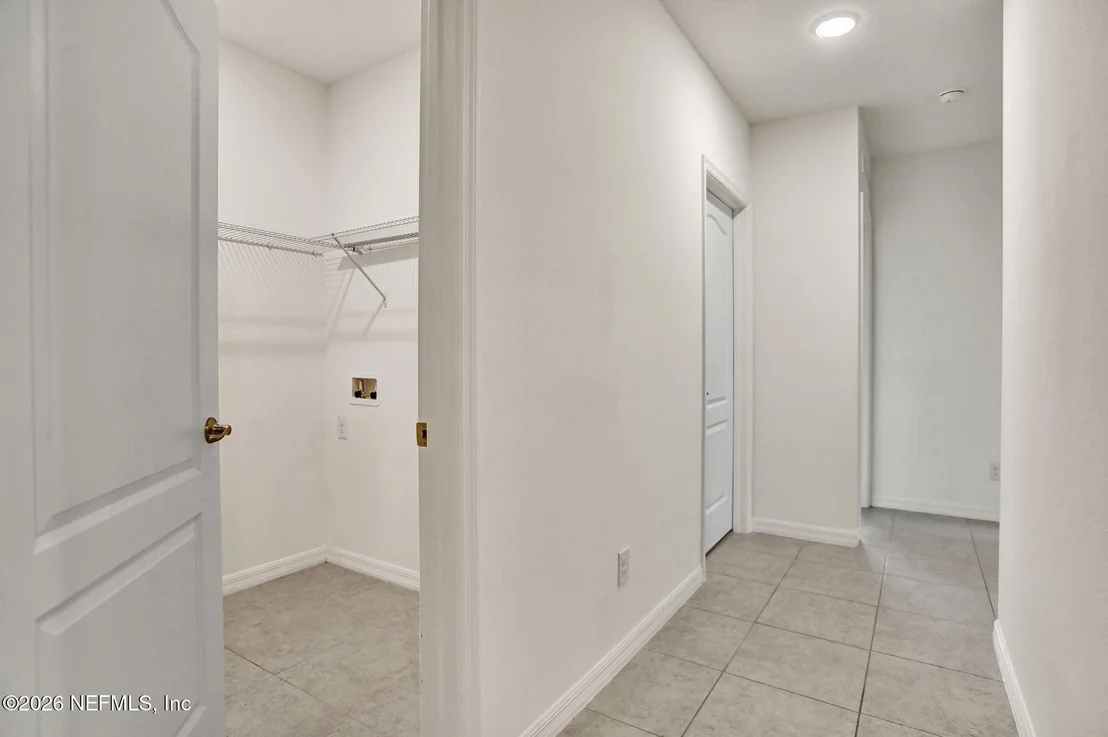 Photo of 28 BECKER Lane