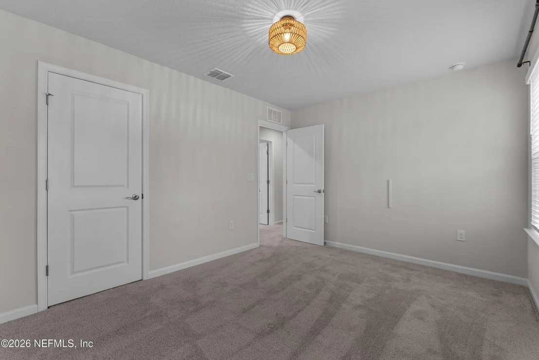 Photo of 226 TOWER Court