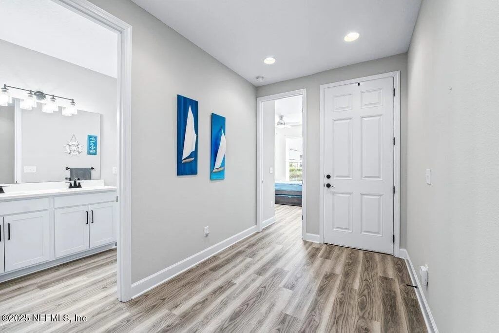 Photo of 1917 AMBERLY Drive