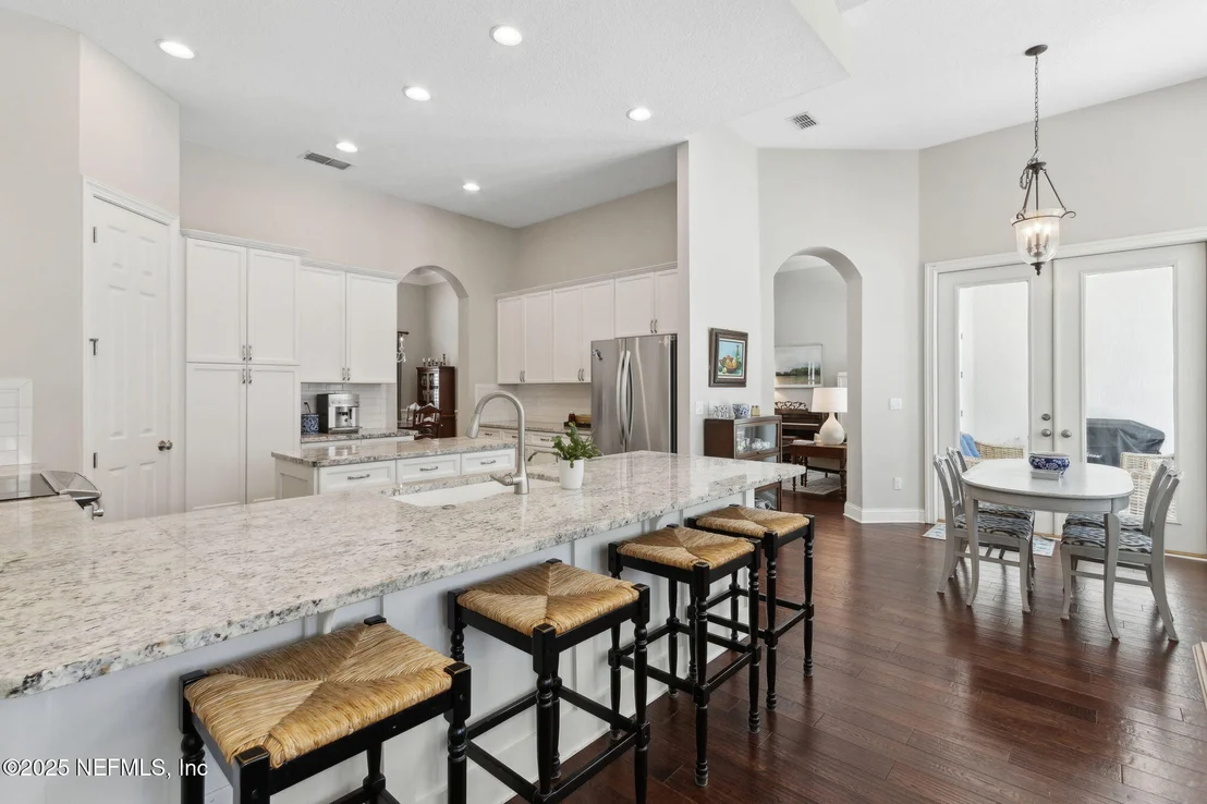 Photo of 724 PINEY Place