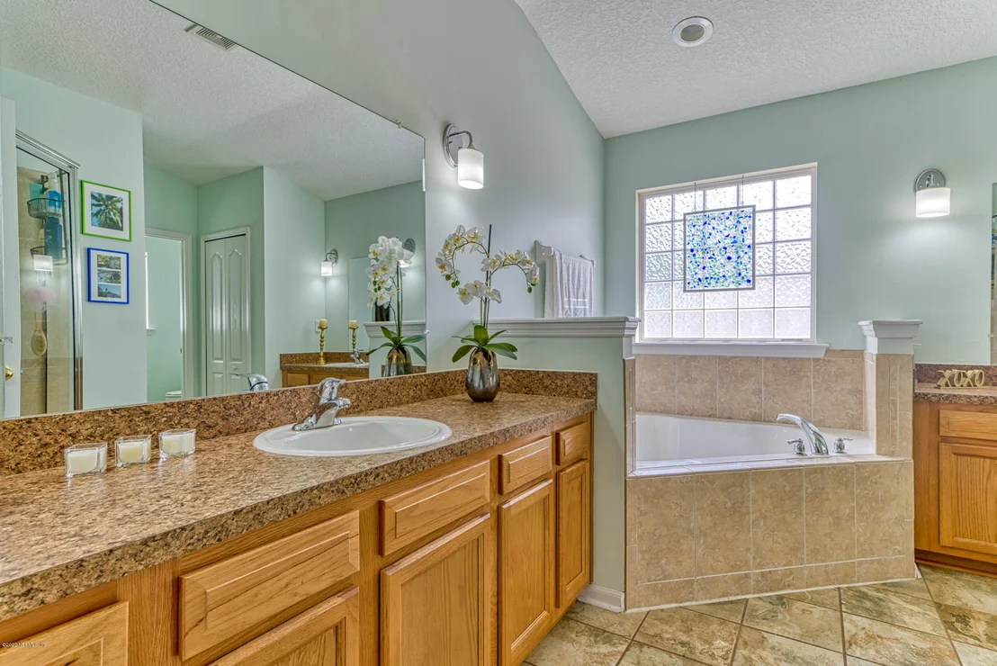 Photo of 1723 CANOPY OAKS Drive