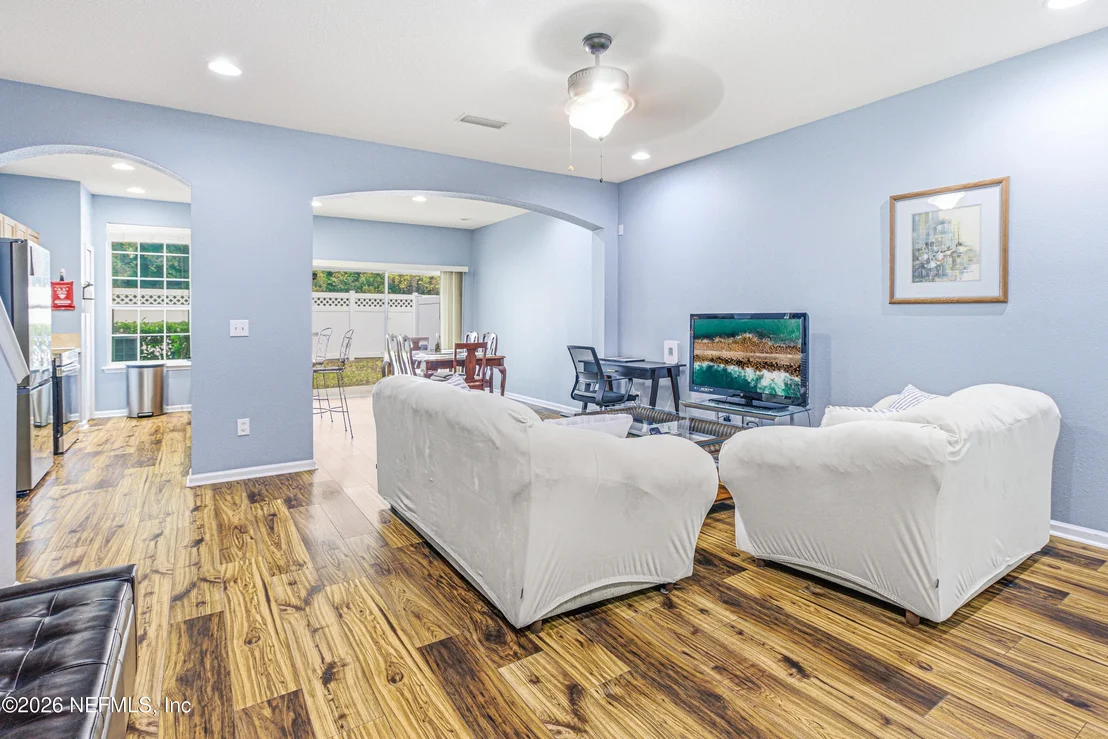 Photo of Unit B at 3690 CRESWICK Circle
