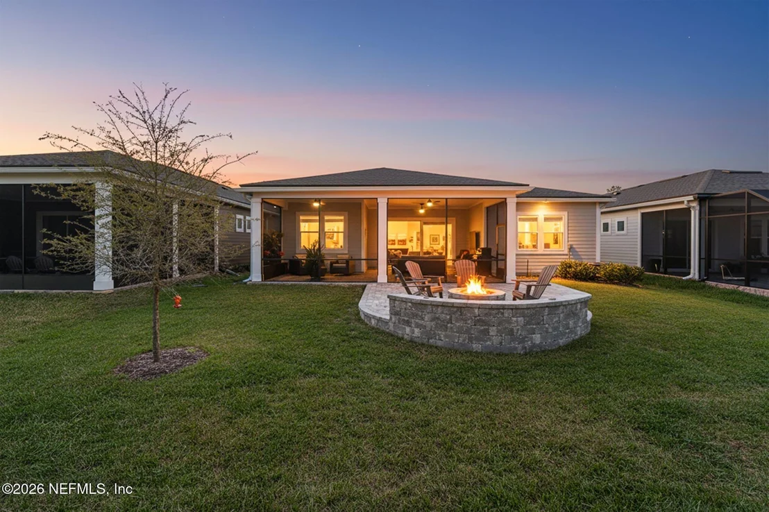Photo of 361 PELTON Place