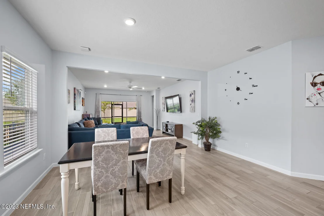 Photo of 31 SEAMOUNT Way