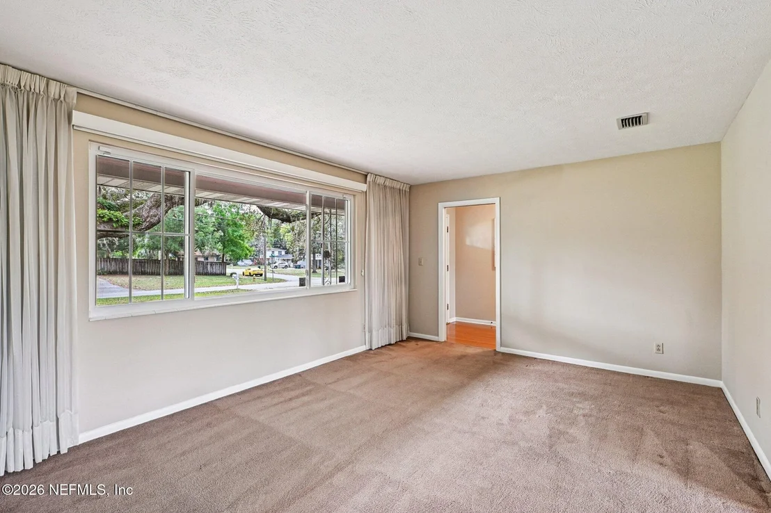 Photo of 8507 SYNHOFF Drive