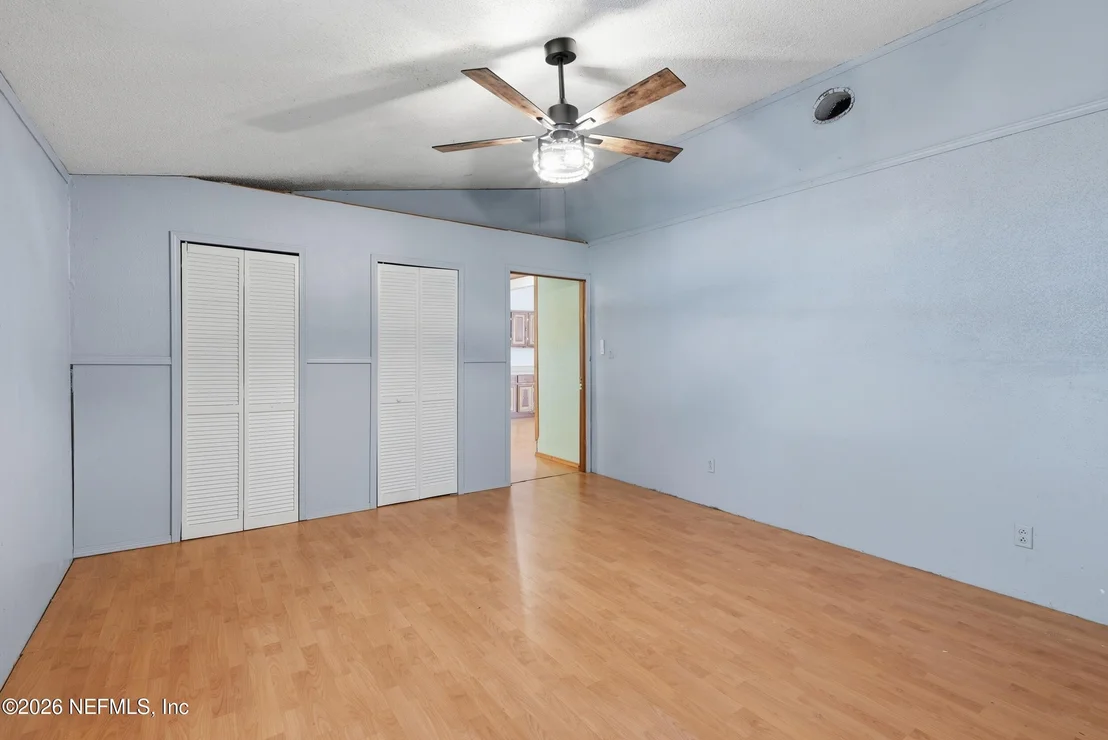 Photo of 246 AZALEA Avenue