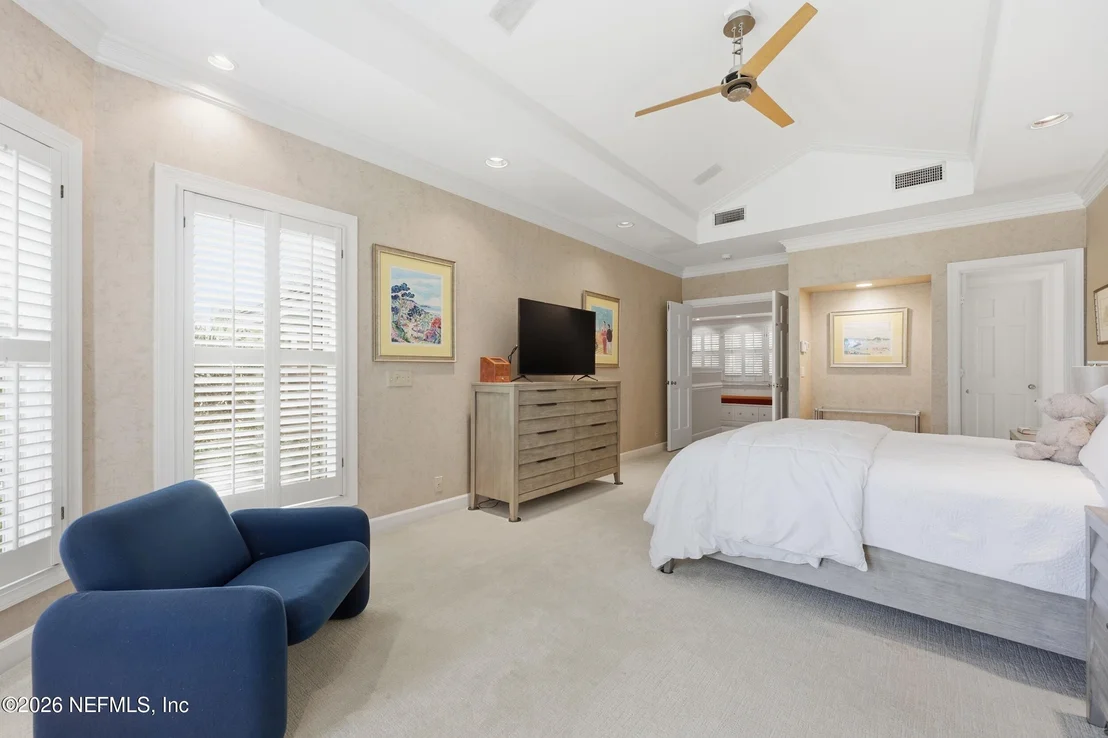 Photo of 2656 BEAUCLERC Road