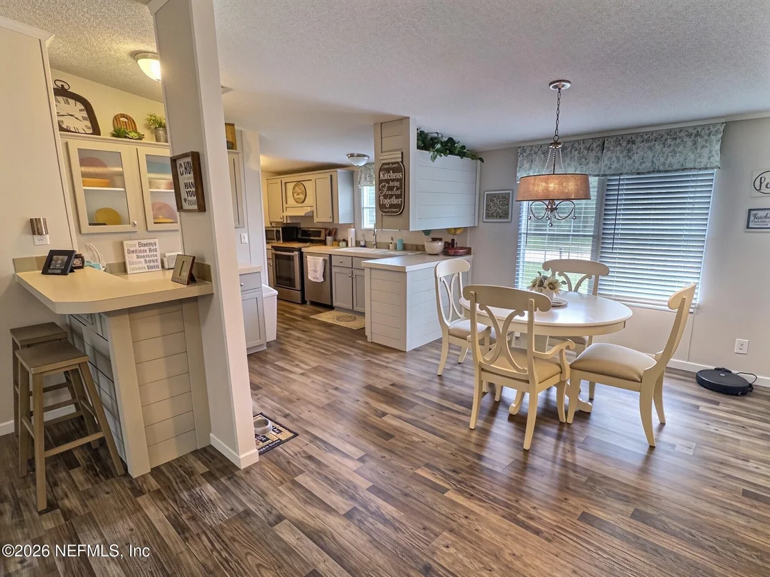 Photo of 245 FOLKLORE Drive