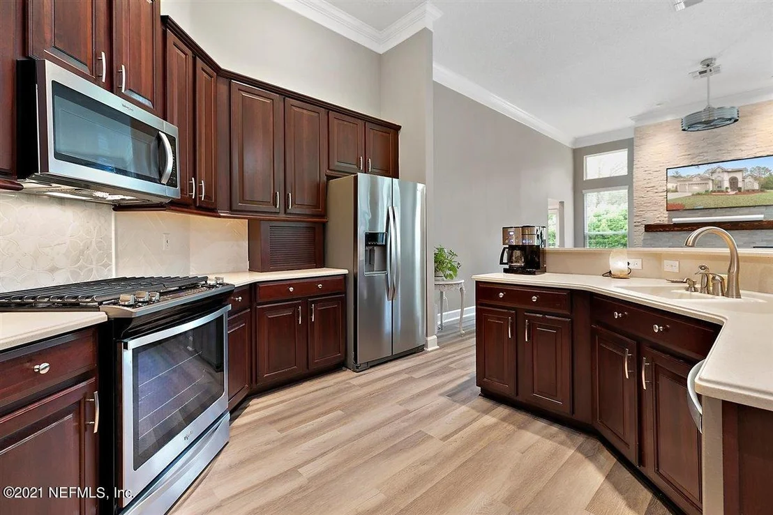 Photo of 1340 BARRINGTON Circle