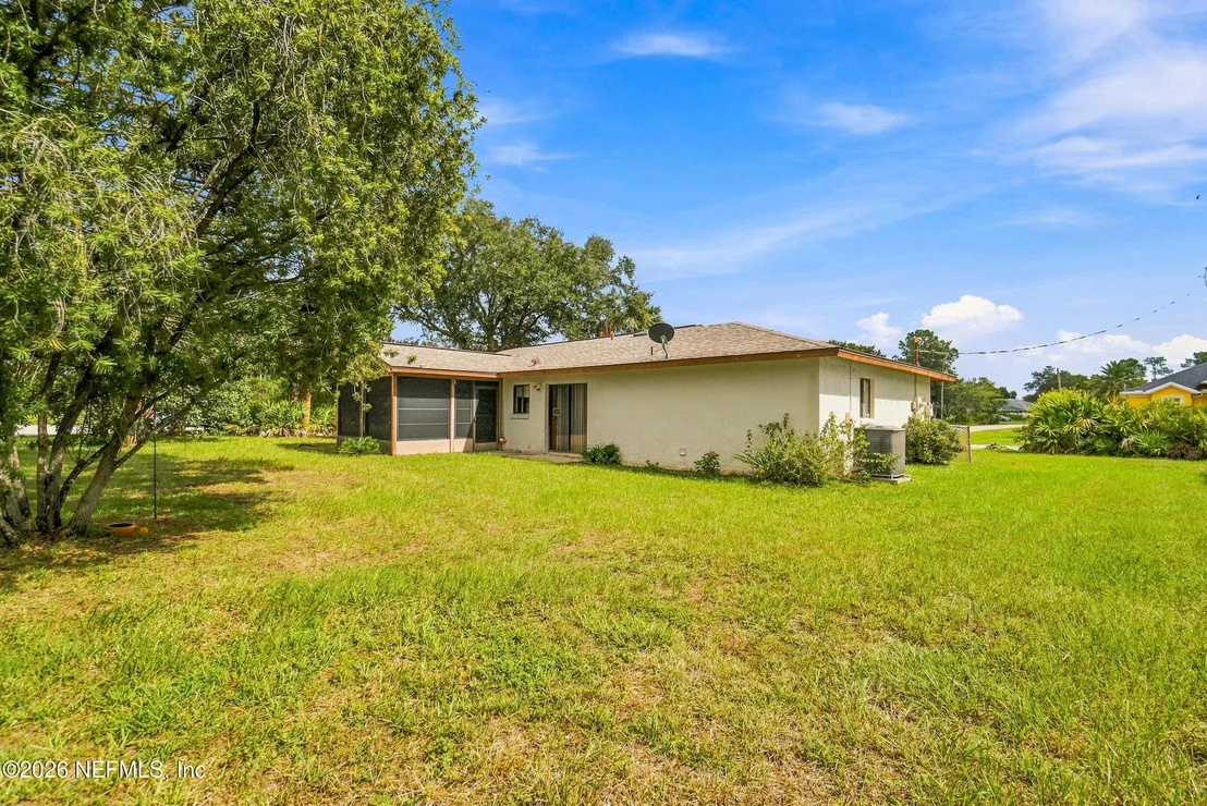 Photo of 5 WHITE HALL Drive