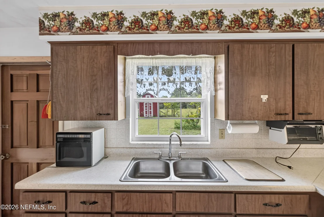 Photo of 6323 PAYNE Road