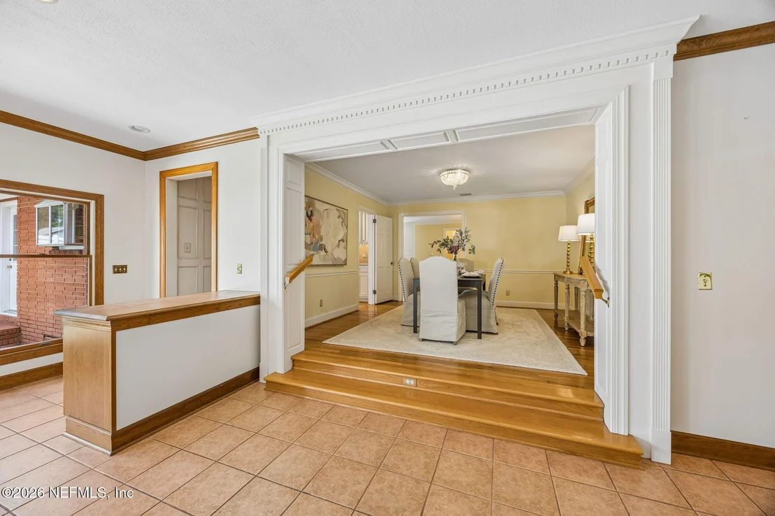 Photo of 4737 EXETER Lane