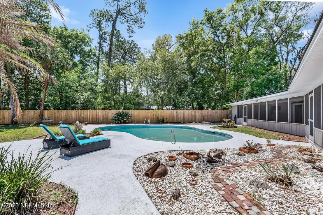 Photo of 1414 BIG TREE Road