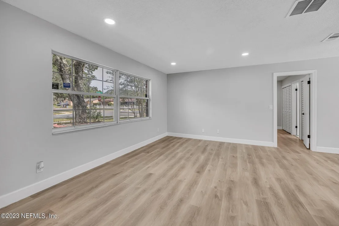 Photo of 6096 CHECKMATE Lane