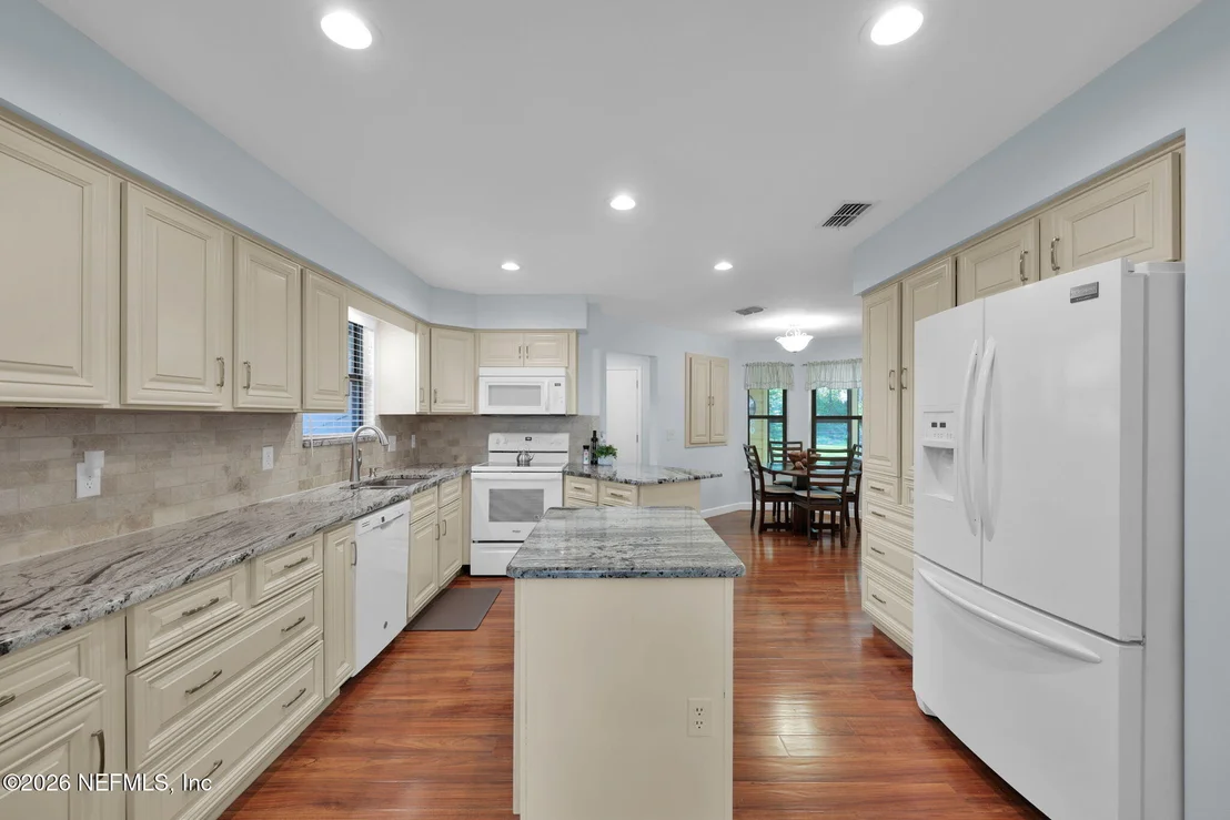 Photo of 1076 MAINSAIL Lane