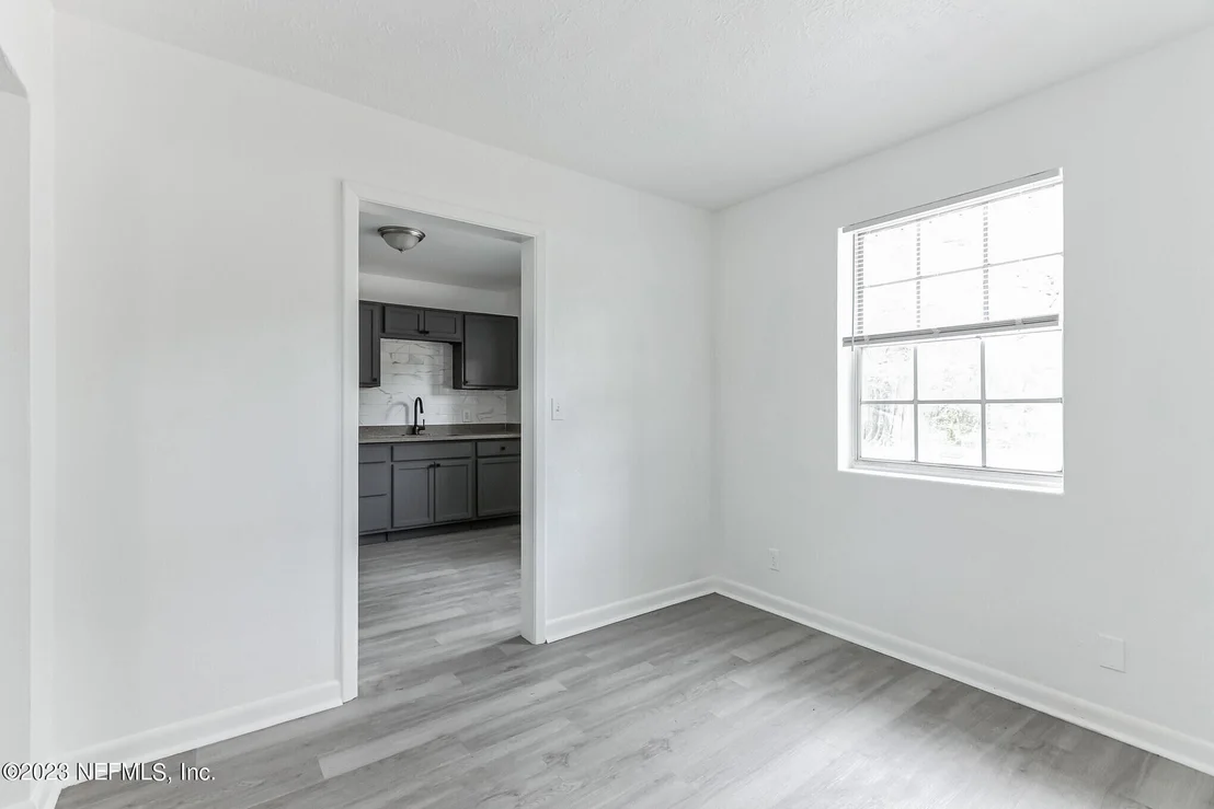 Photo of 824 PROSPECT Street
