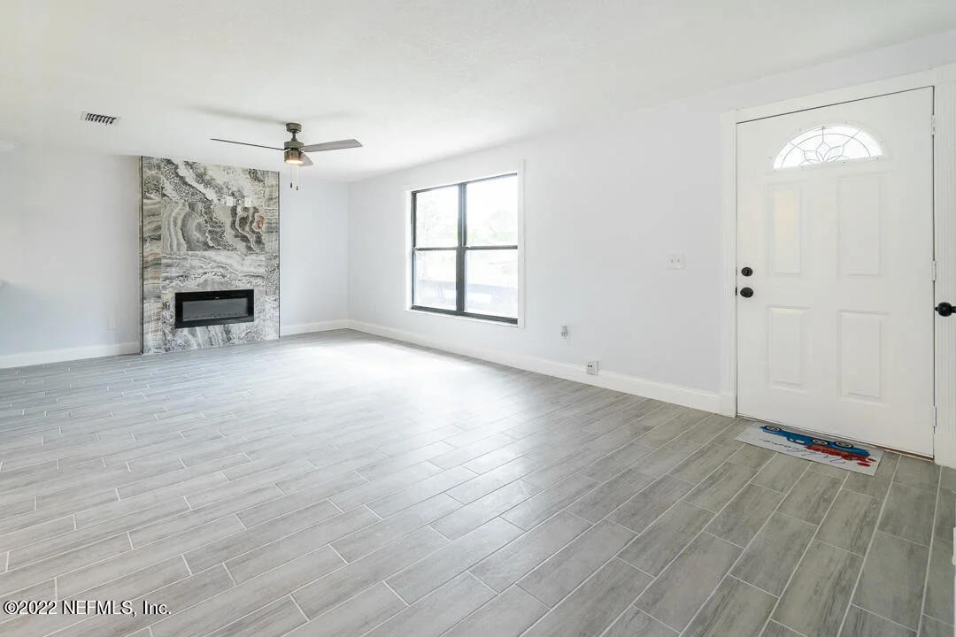 Photo of 2576 SPRING LAKE Road