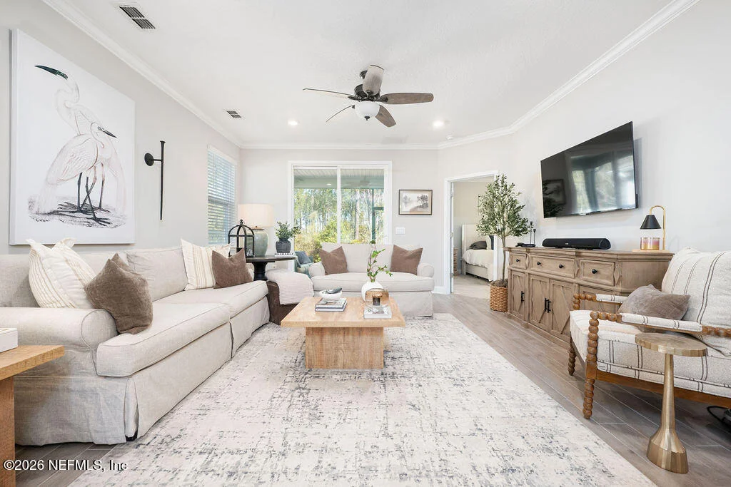 Photo of 243 GREENWAY Lane