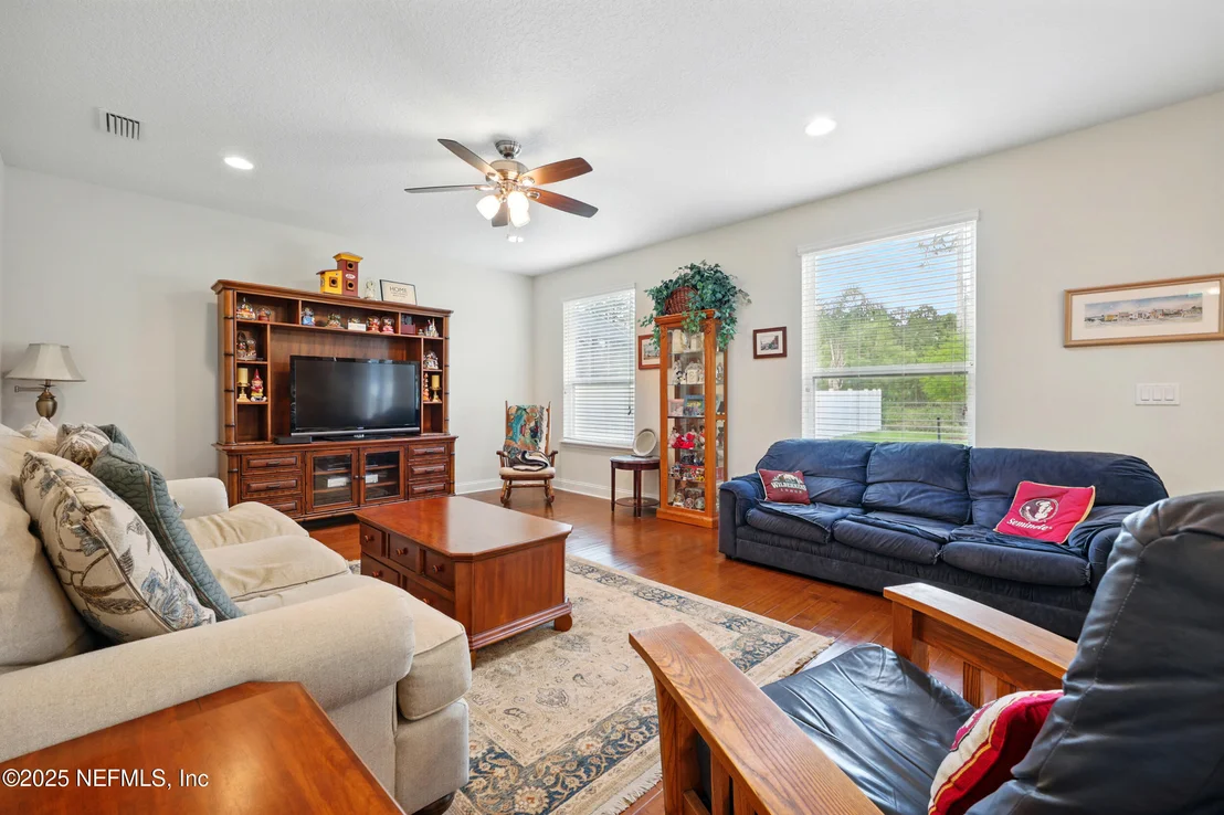 Photo of 501 CAPTIVA Drive